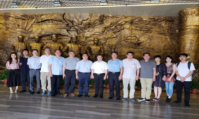 北冰院長(zhǎng)受邀赴福建開展“關(guān)于實(shí)施動(dòng)力變革，促進(jìn)我省高質(zhì)量發(fā)展的建議”重點(diǎn)課題調(diào)研